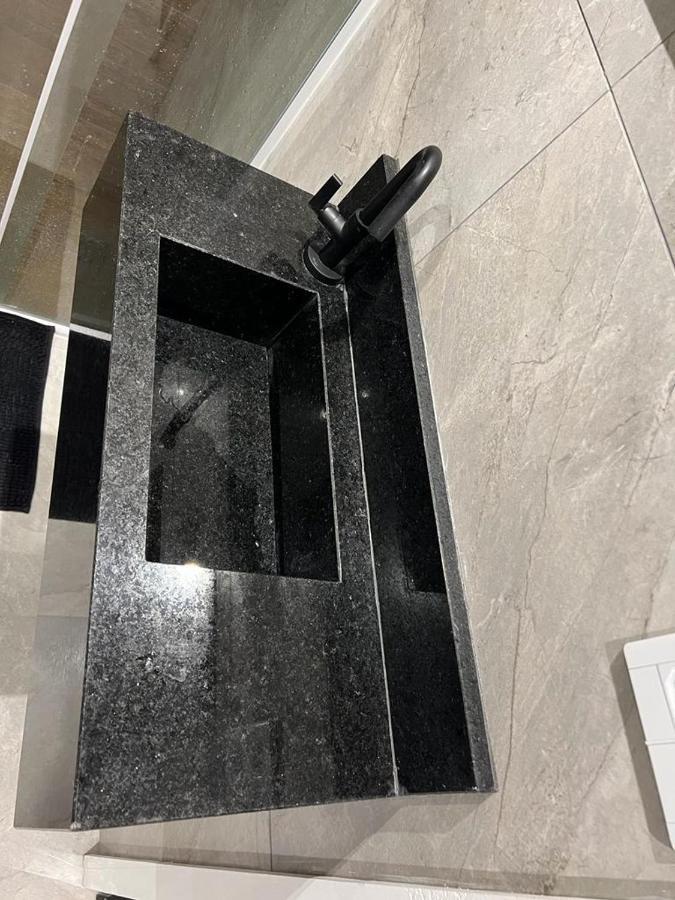 Apartamento Para Pessoas De Familia Ou A Negocio, Ap Lindo Aconchegante No Bras Proximo Igreja Mundial,Mercado Municipal, 25 De Marco, Templo Salomao, Metro Dom Pedro Ll, Bancos, Mercado E Etc Sao Paulo Bagian luar foto